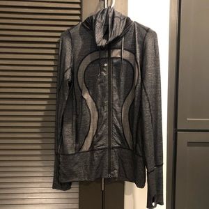 Lululemon Womens In Stride Jacket in charcoal grey
